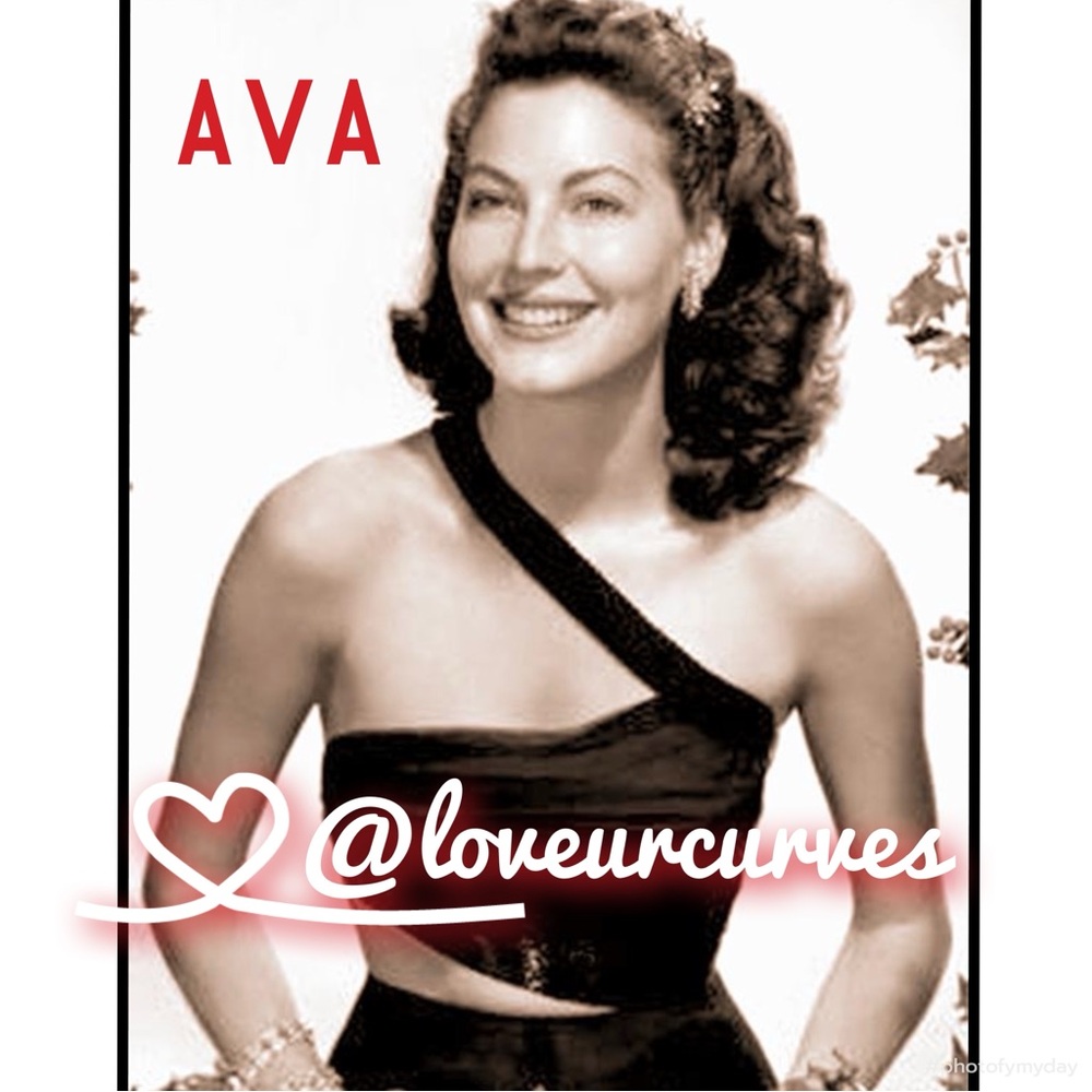 ❤️NEW ROUND STARTING SOON❤️JOIN - STARTING SOON!👠TIMELESS DIVAS & FASHIONISTAS - Picture 12 of 12